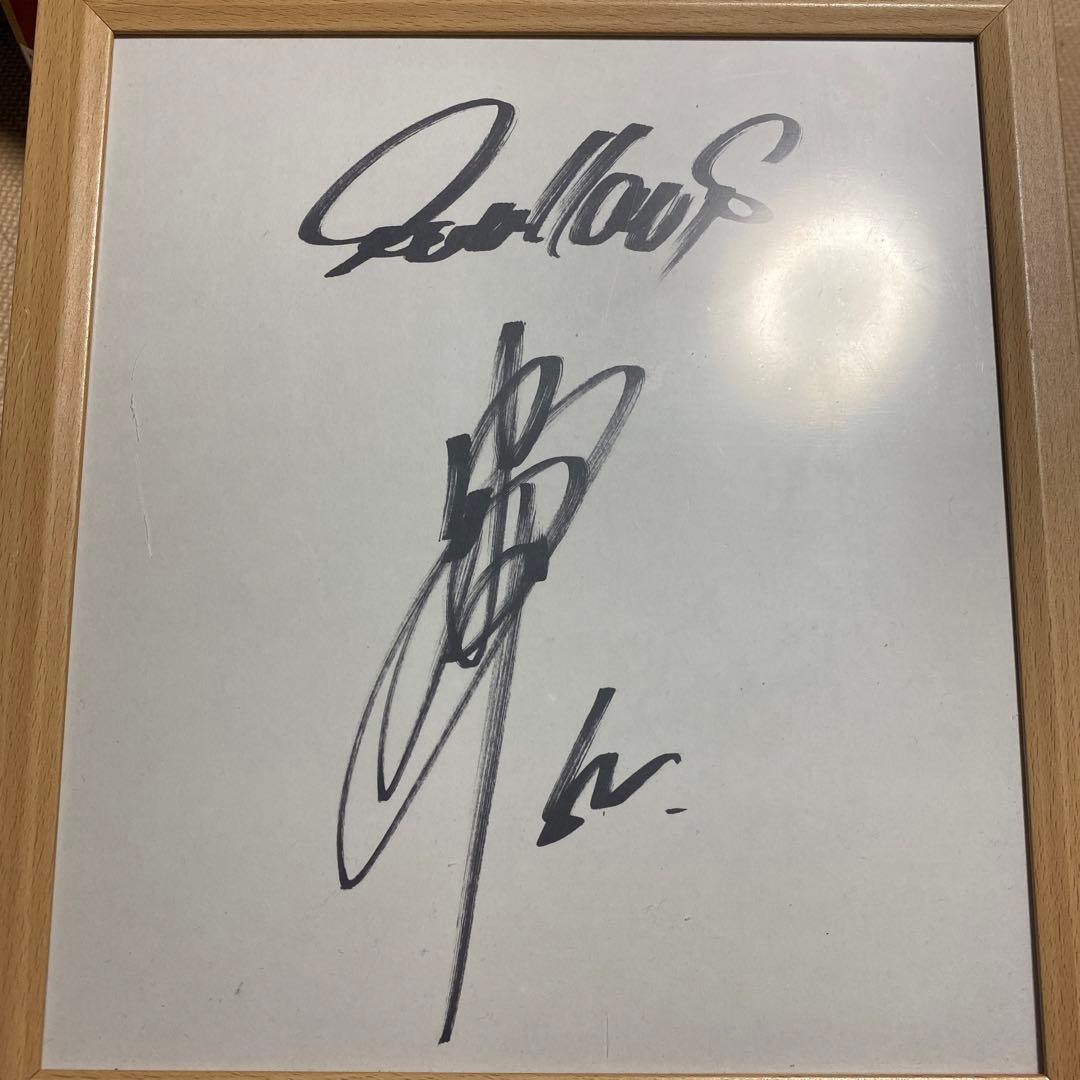 早い者勝ち 東京ヤクルトスワローズ中村悠平選手 直筆サイン - メルカリ