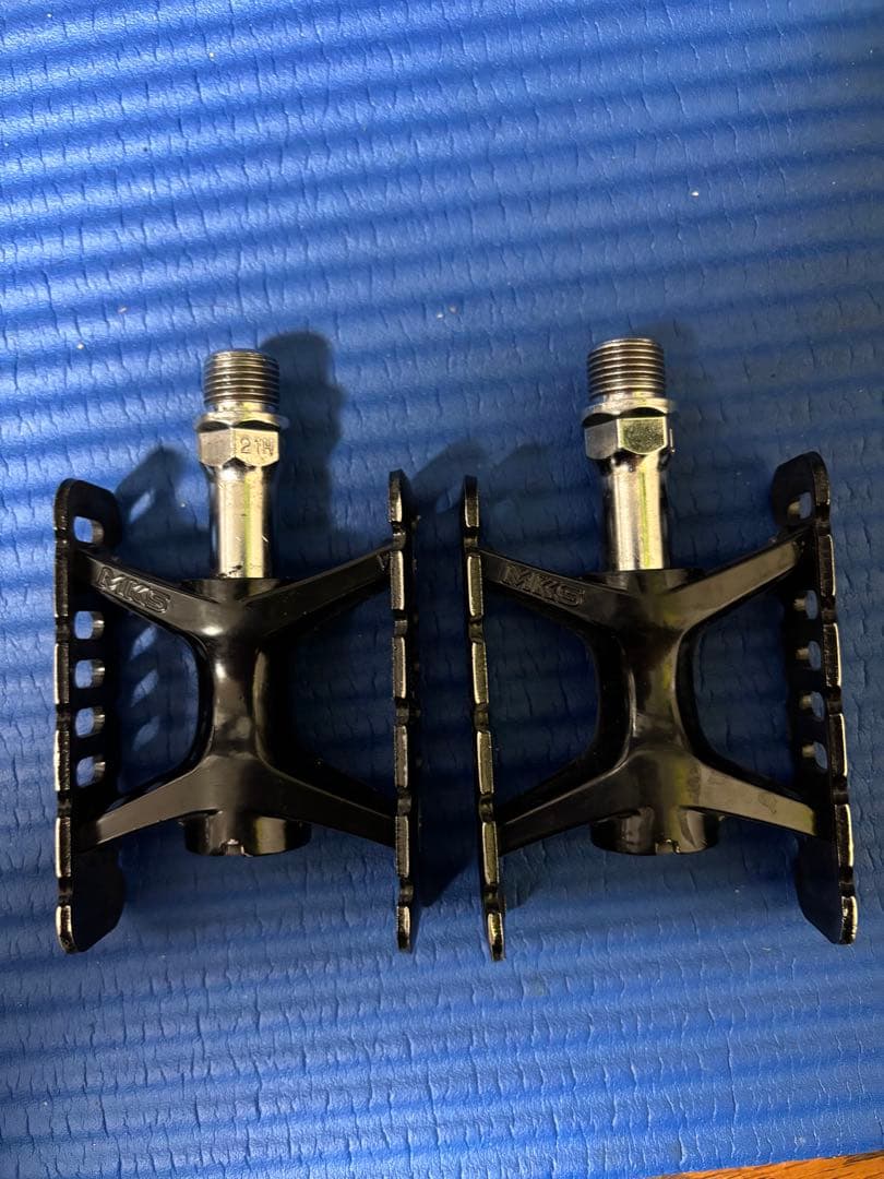 GanWell GW-P1000 Mサイズ DURA-ACE仕様 トラック完成車 - メルカリ