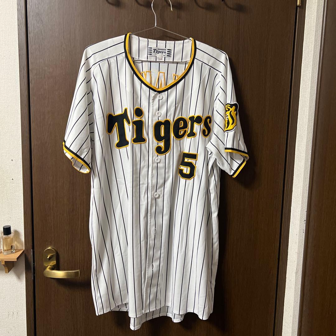 HANSIN Tigers ユニフォーム CHIKANOTO 5 楽天市場】阪神タイガース tシャツ 近本 背番号5 ブラック（L／S