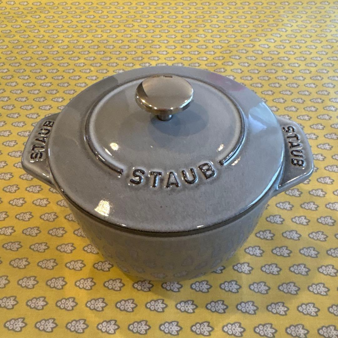 STAUB ラ・ココット de GOHAN 12センチ グレー - メルカリ