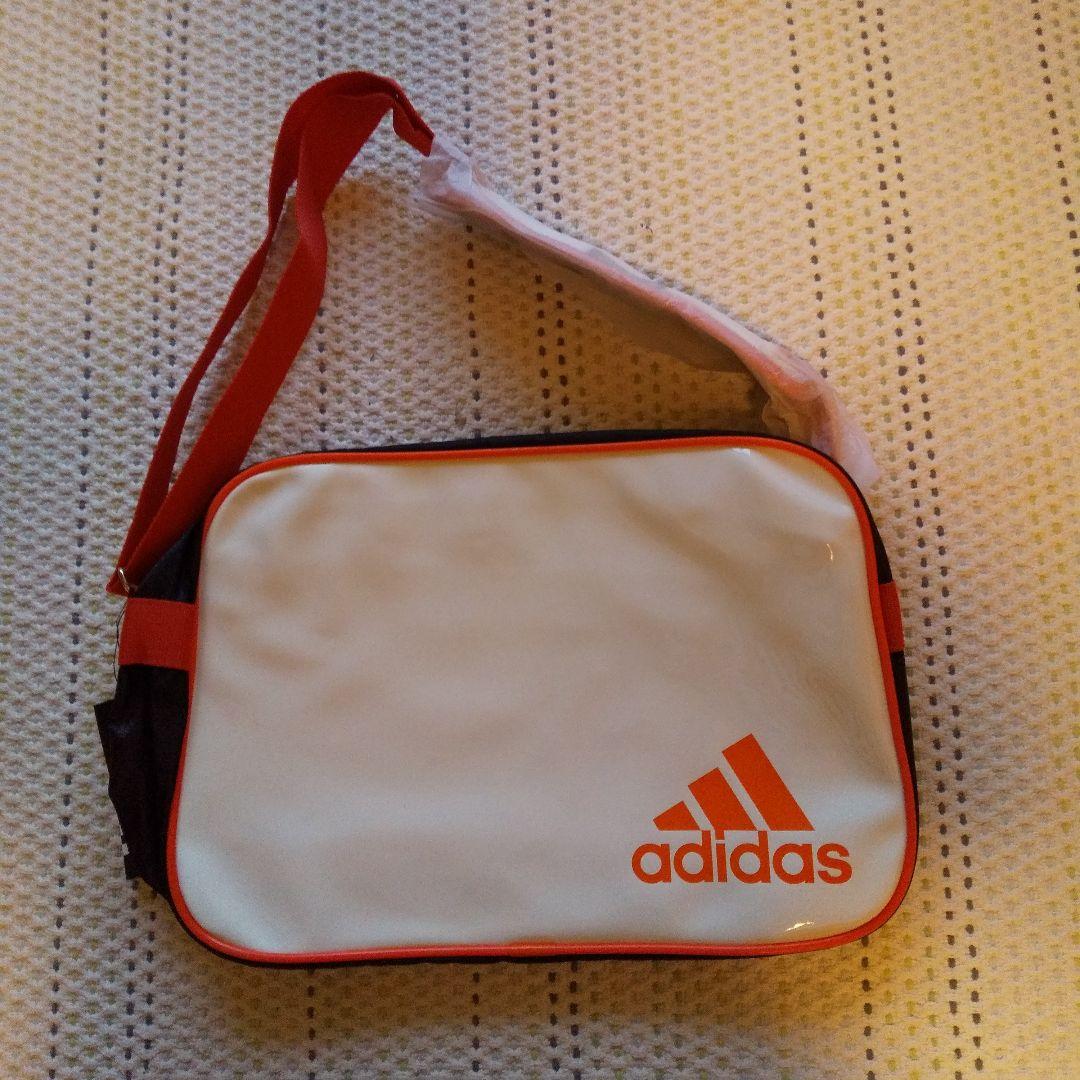adidas エナメルバッグ (読売ジャイアンツバージョン) - メルカリ