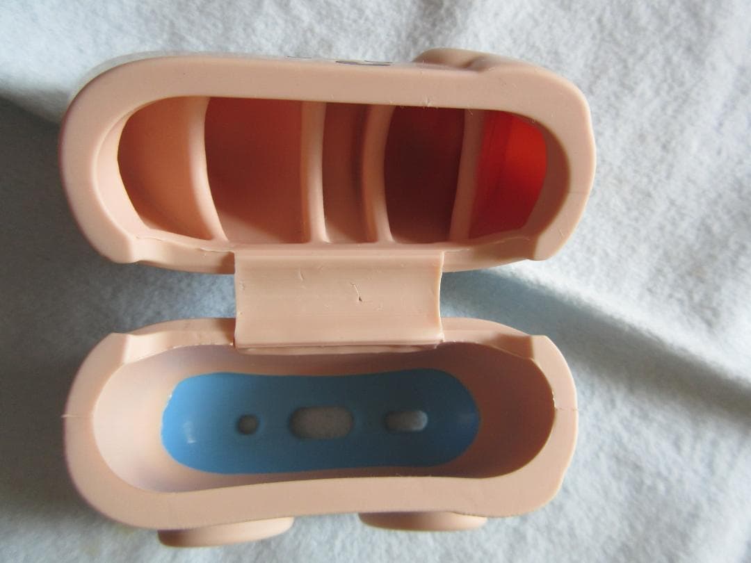 東海オンエア ピースの二乗のあいつ イヤホンケース AirPods Pro2