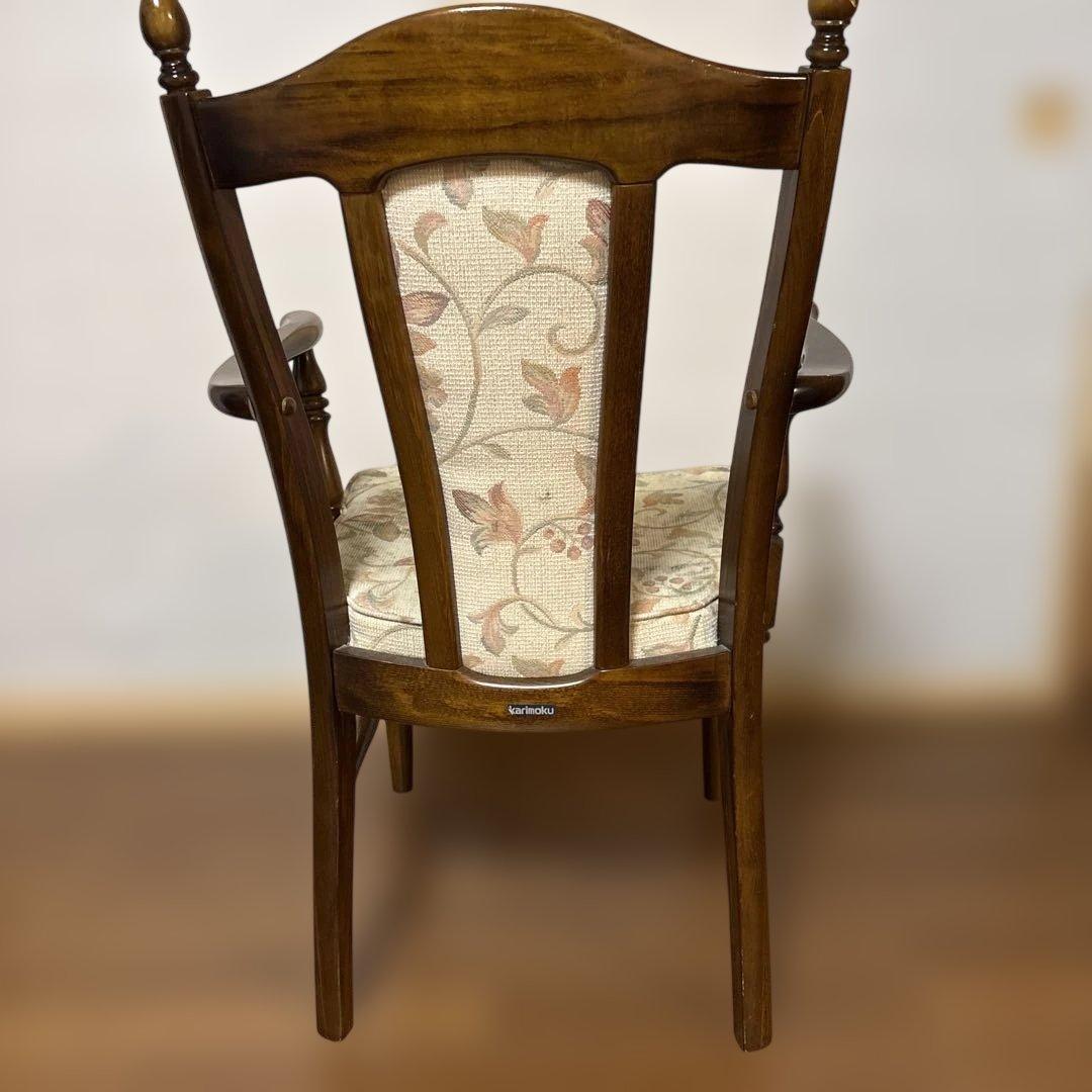 カリモク karimoku アームチェア 布張り 木製 2月14日まで - メルカリ