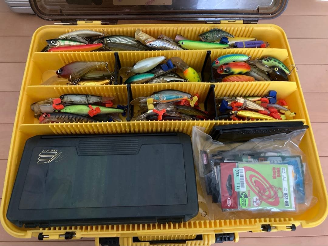▪️バス釣り引退品　ルアー、ワーム、フック、ライン、タックルボックス等 全部込み 2026年最新】Yahoo!オークション -バス釣り引退セットの中古品・新品