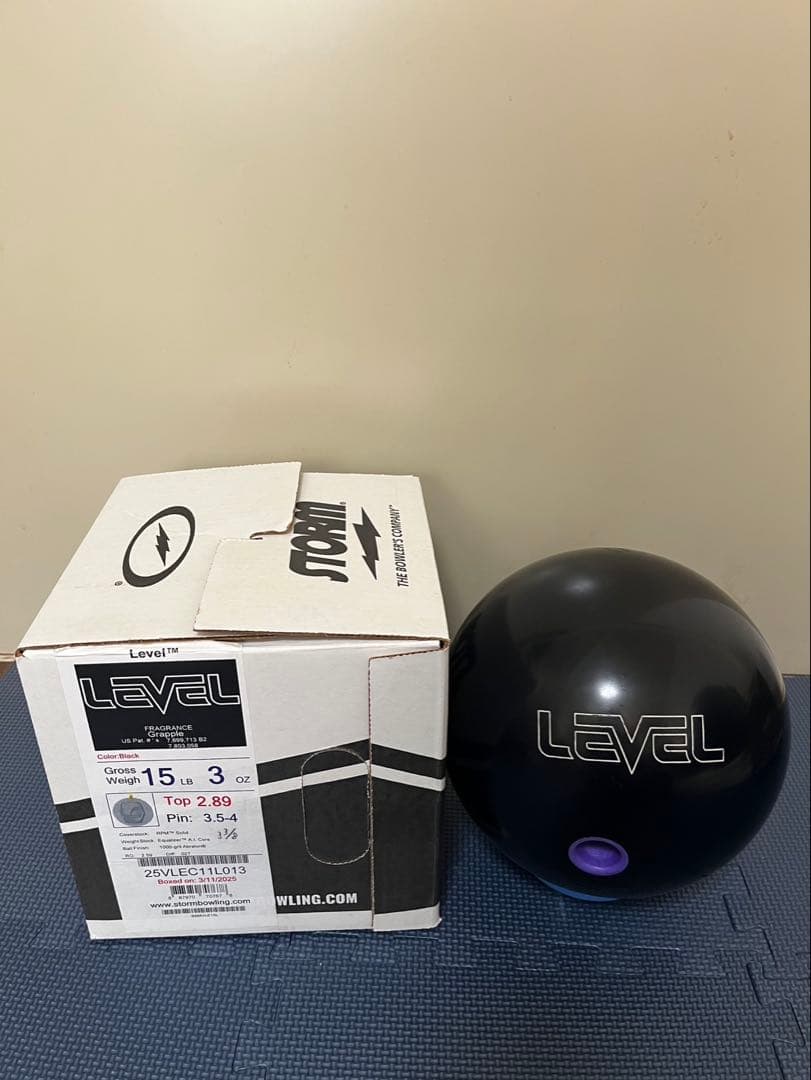 STORM ボウリングボール　レヴェル　15ポンド ☆購入特典あり☆【ボウリングボール ストーム STORM】レヴェル LEVEL