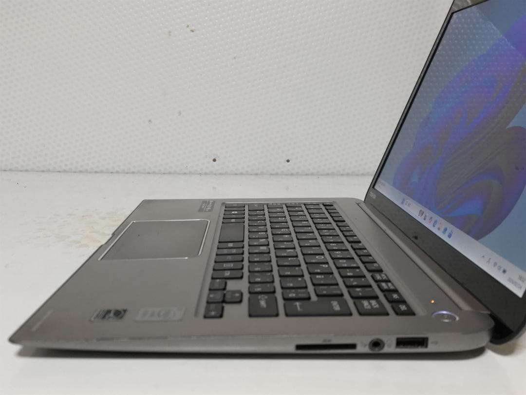 お買得！！東芝 dynabook 8GB SSD 128GB Win11☆G7 - メルカリ