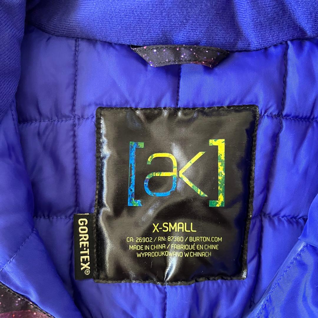 2i✨ak burton✨ゴアテックス スノボウェア 宇宙柄 レディースXS