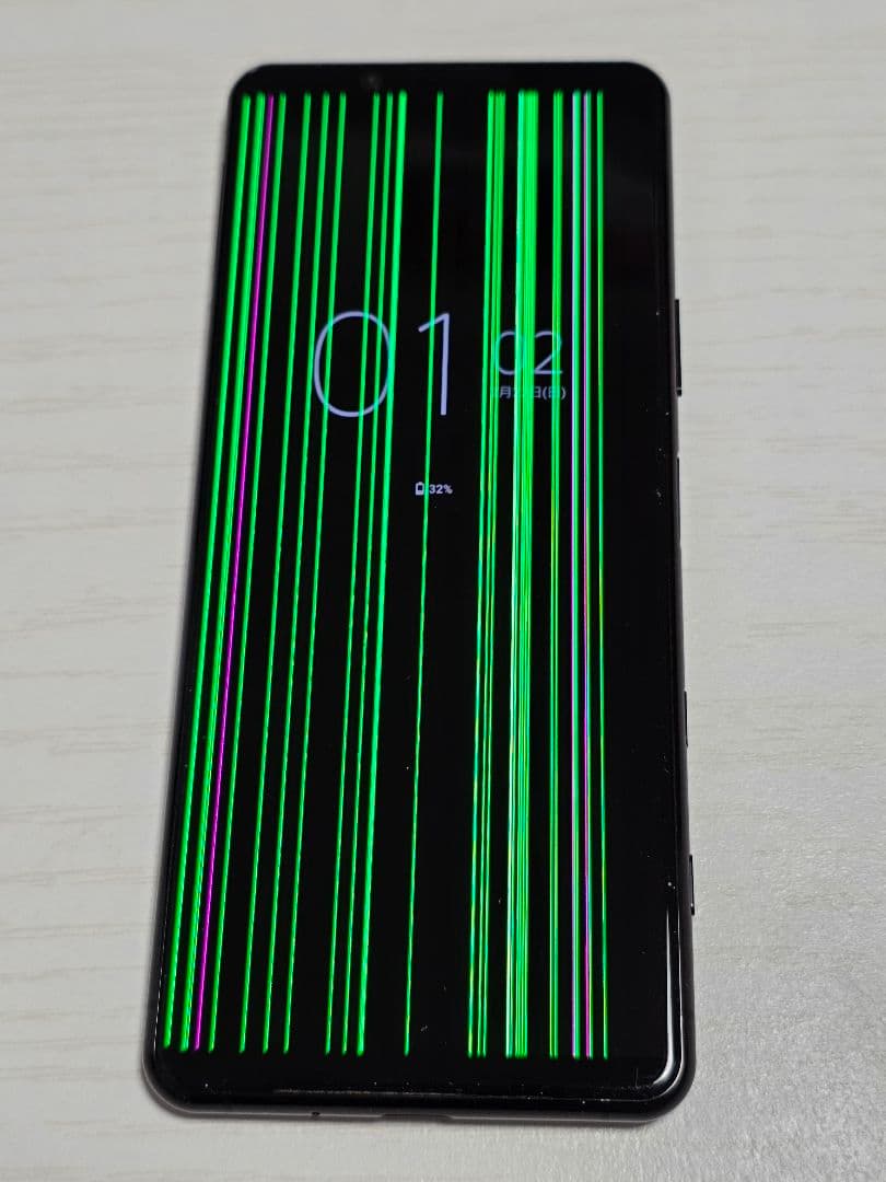 ジャンク]SONY Xperia 5Ⅱ XQ-AS42 画面に縦線 - メルカリ