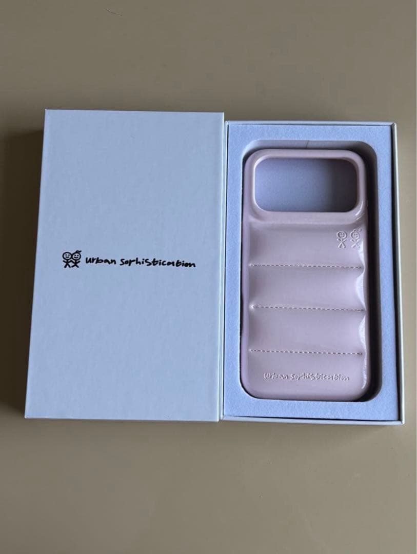 urbansophistication 17 Pro Maxスマホケース the-puffer-case-angel-in-