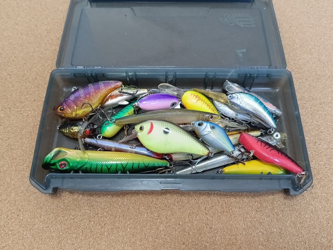 バス用ハードルアーセット 20個 ケース付き - メルカリ
