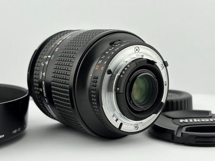★美品★ニコン AF NIKKOR 28-200mm F3.5-5.6 D