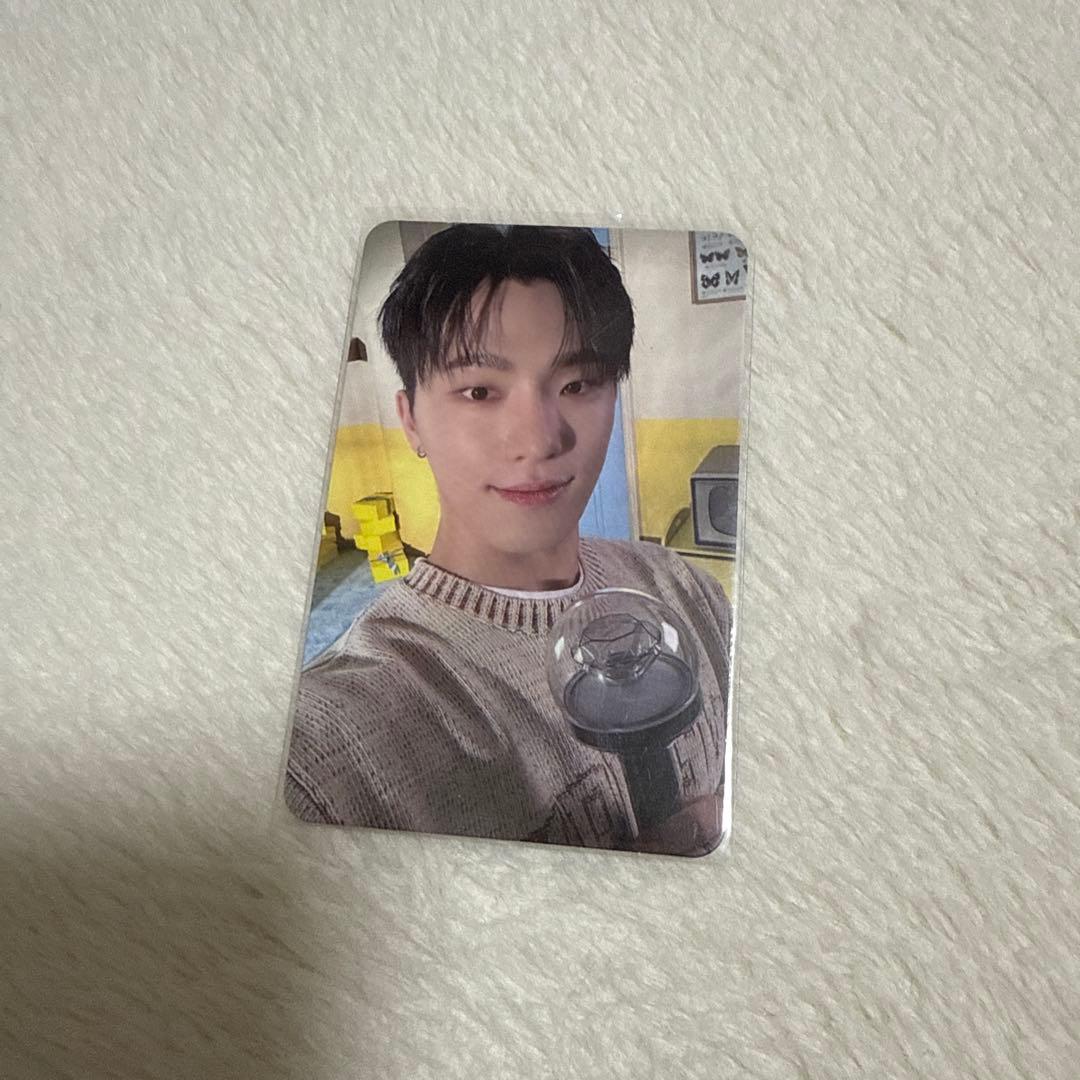 SEVENTEEN ディノ トレカ カラットゾーン - メルカリ