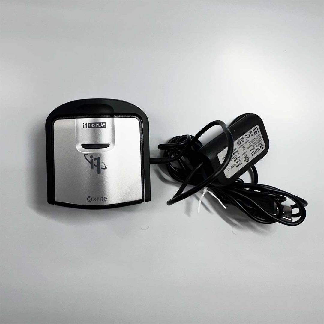 X-rite i1 Display Pro キャリブレーションツール - メルカリ