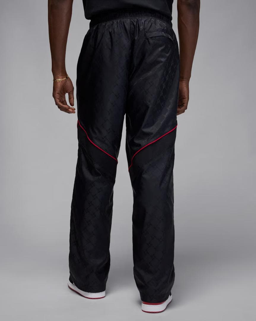 新品 未使用 ジャンプマンジャージ ナイロンパンツ 2点 ブラック L