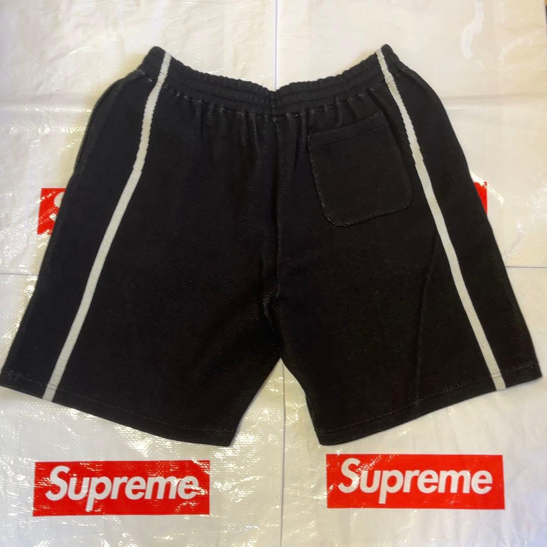 新品】 Supreme Umbro Knit Soccer Short / L - メルカリ