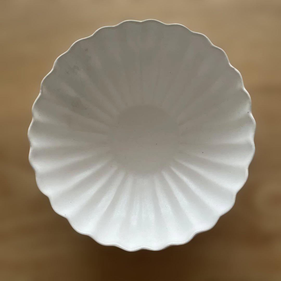 安藤雅信】 ギャルリ百草 オランダ花形ボウルMS 白マット釉 - メルカリ