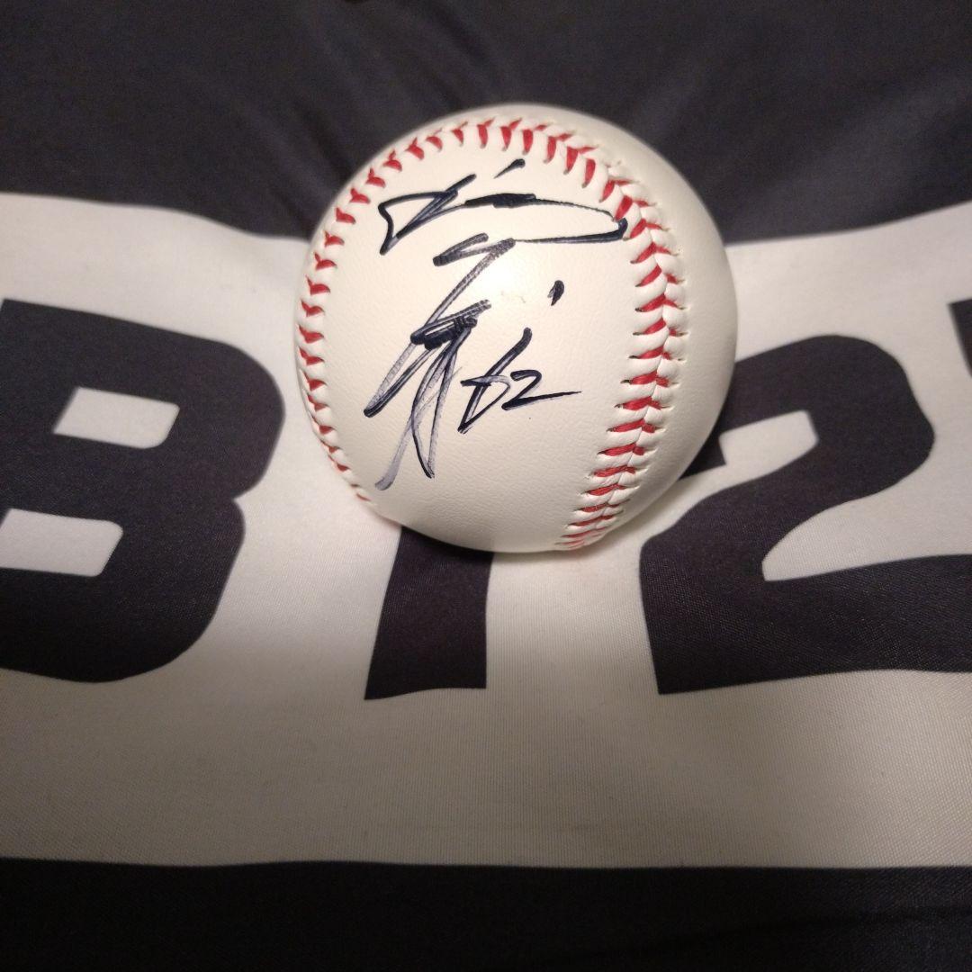 埼玉西武ライオンズ滝澤夏央サインボール - メルカリ