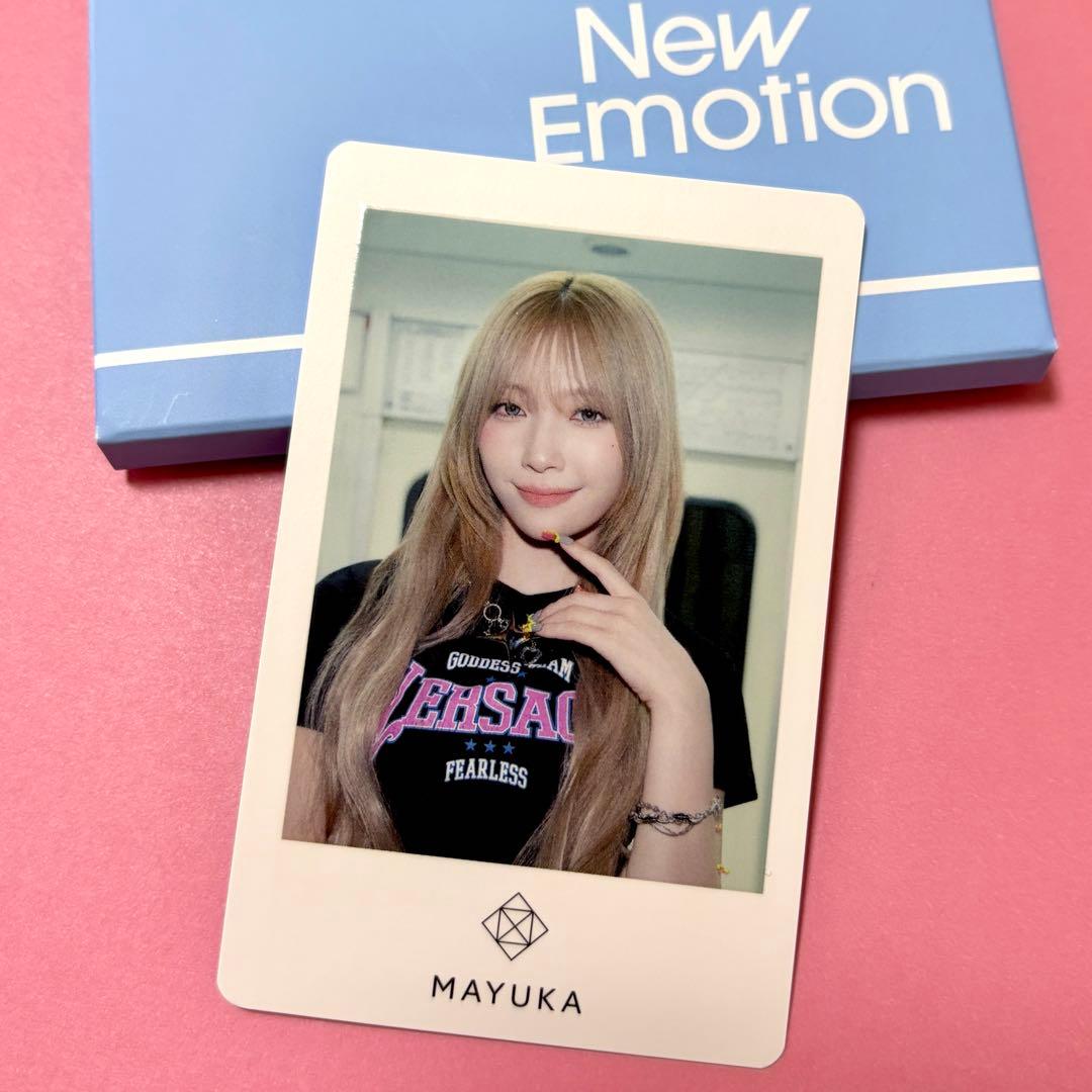 NiziU マユカ フォトカード New Emotion - メルカリ