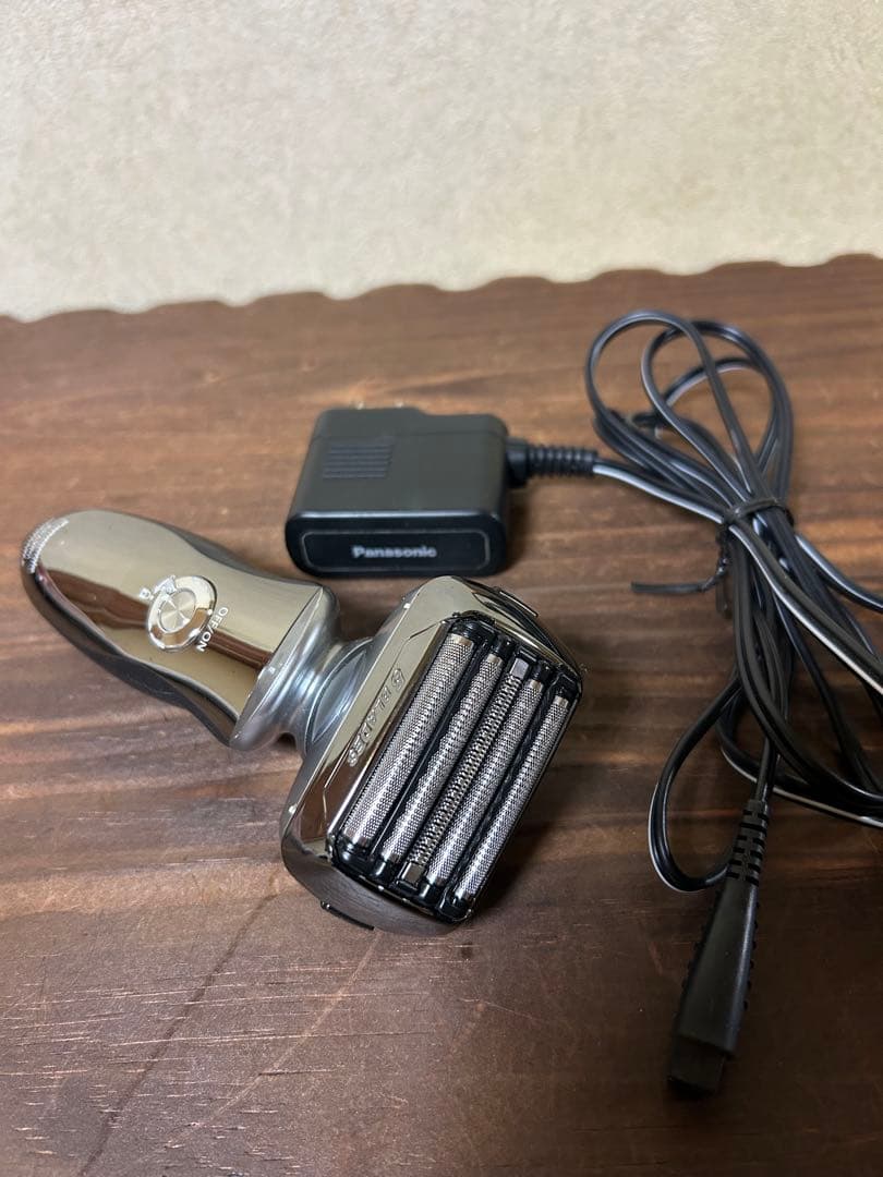 パナソニック 電動髭剃り 中古品 ES-LV80 充電アダプター 送料無料