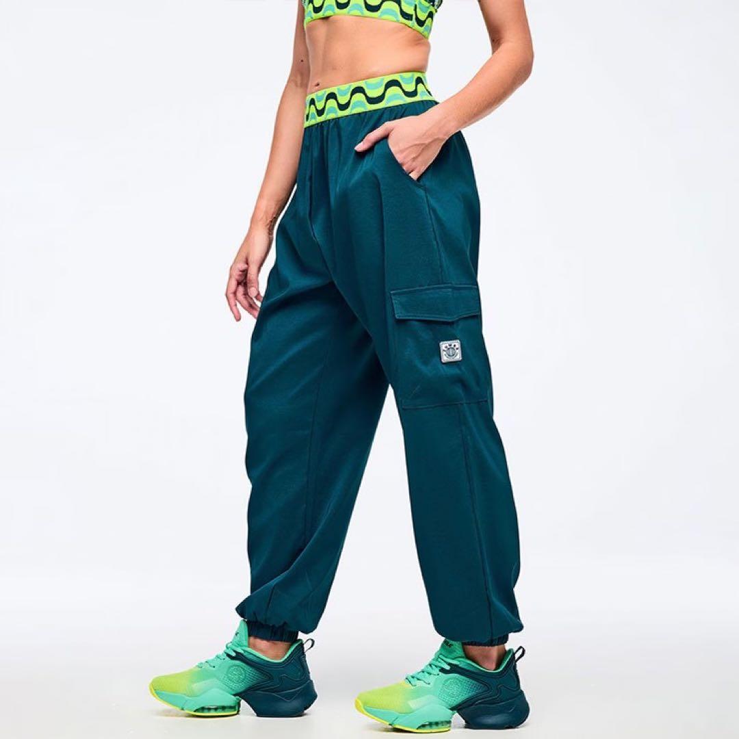 新品 正規品 ズンバ S カーゴパンツ - メルカリ