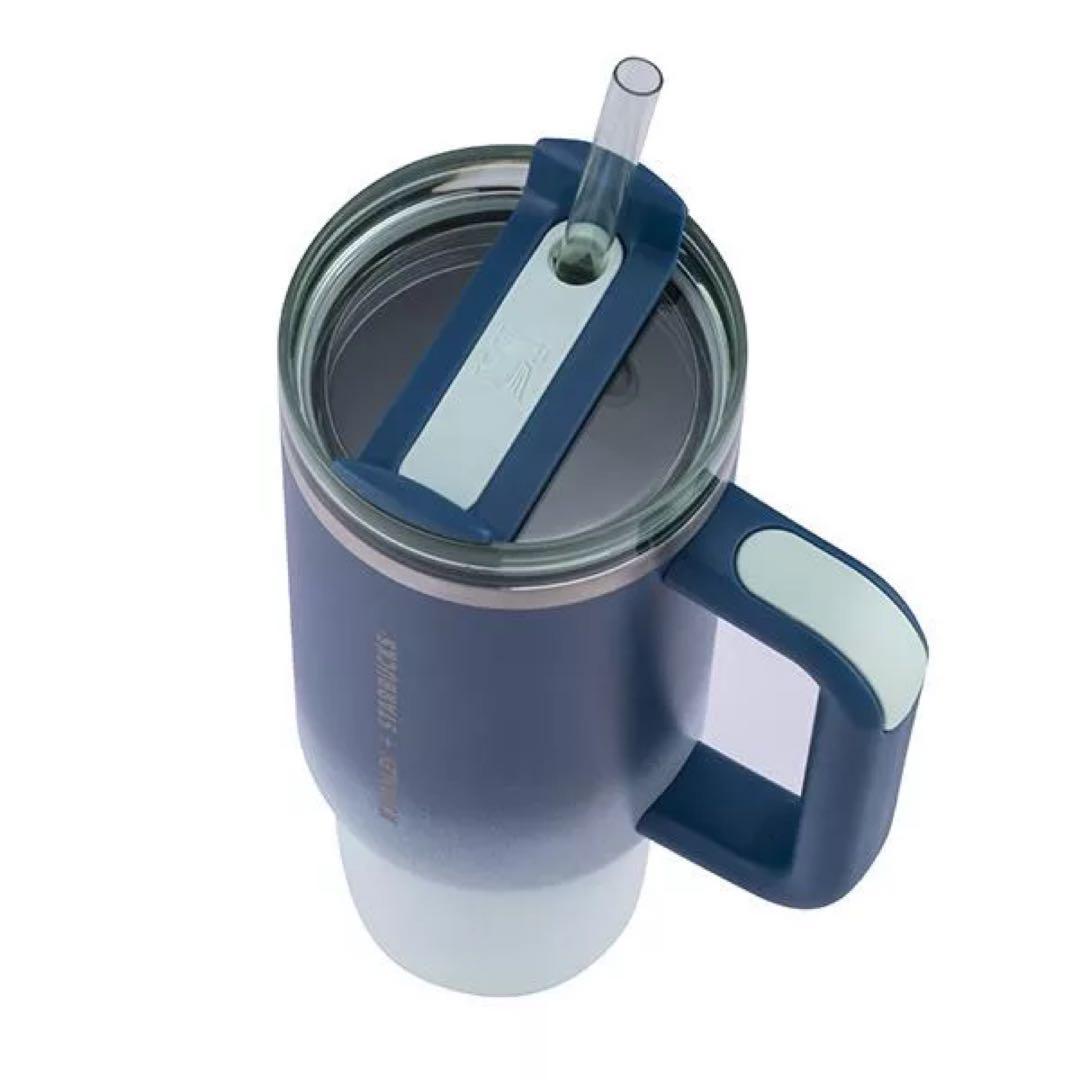 台湾 スターバックス 24'スタンレー 26周年ステンレス タンブラー 1点