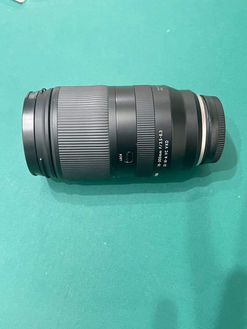【年末値下げ】TAMRON タムロン 18-300mm F3.5-6.3