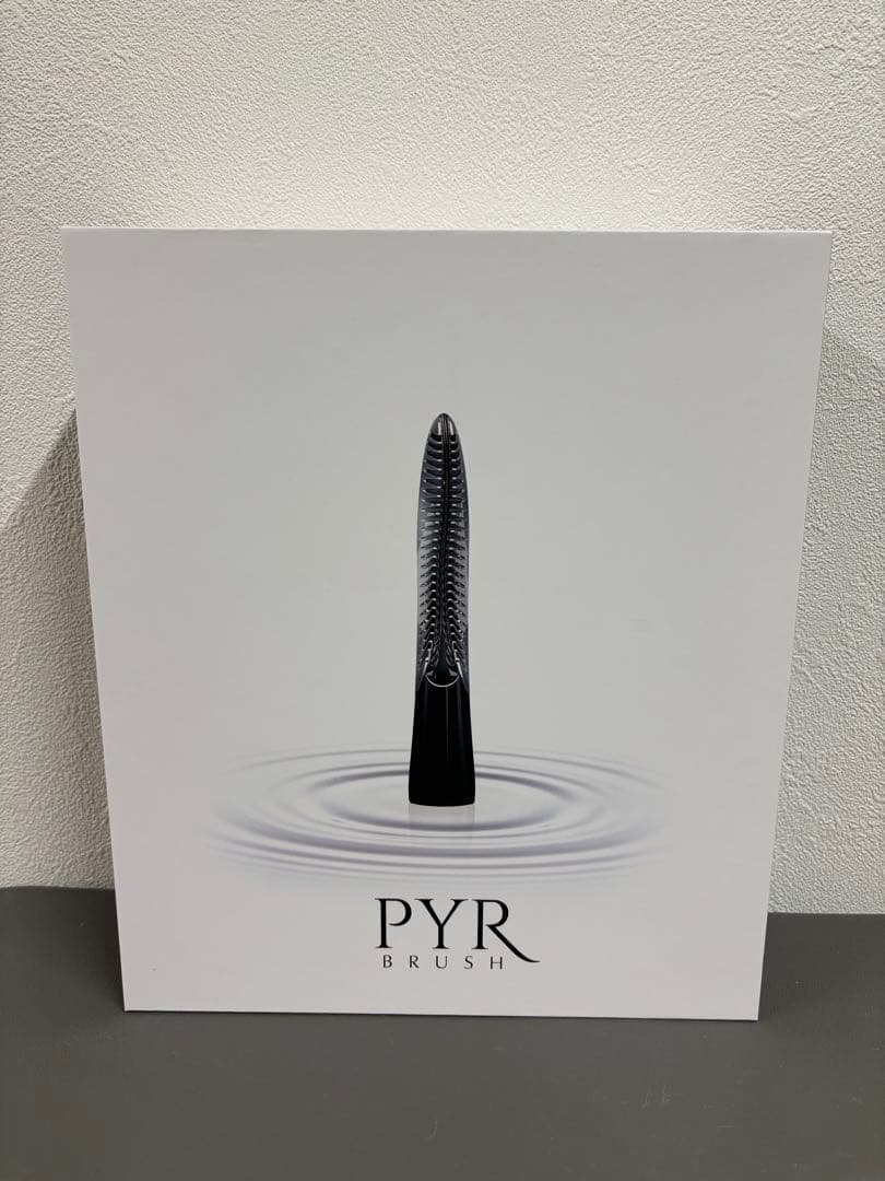 美品 パイラブラッシュ PYRBLUSH 美顔器 EMS RFラジオ波 頭皮 顔