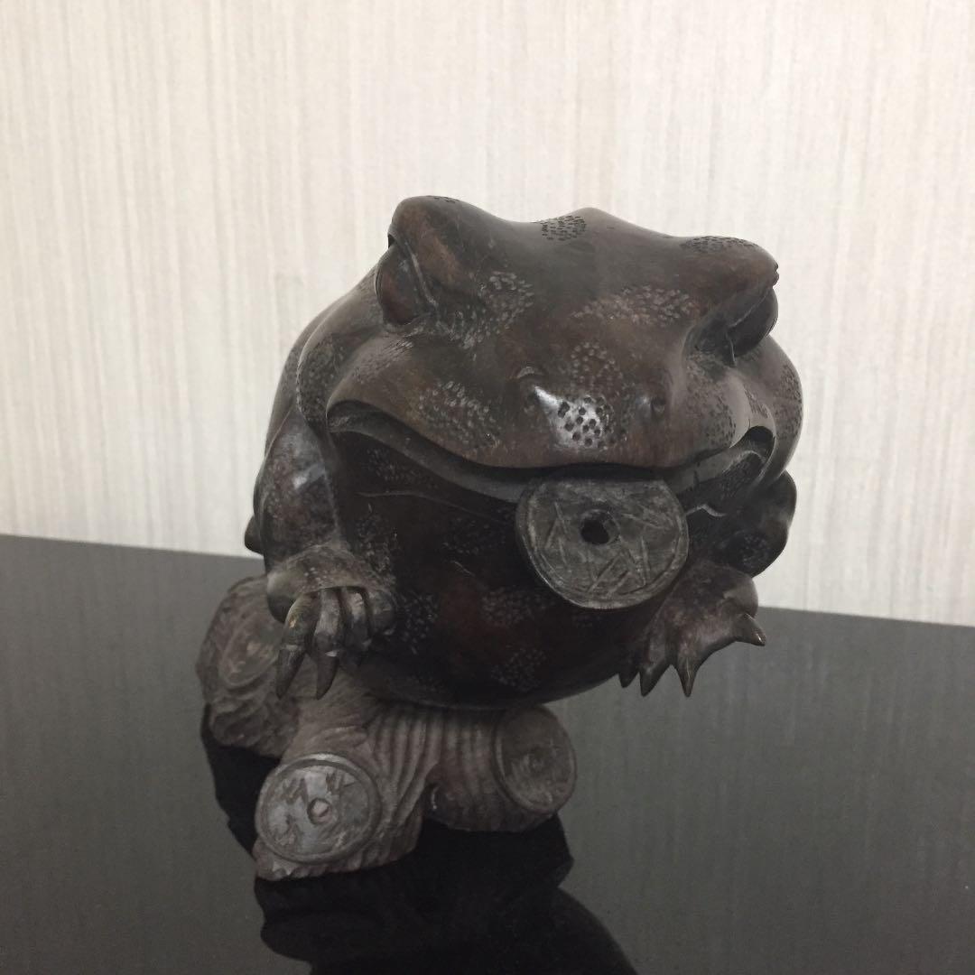 民藝 木彫り カエル 骨董 古物 アンティーク 黒檀 - メルカリ