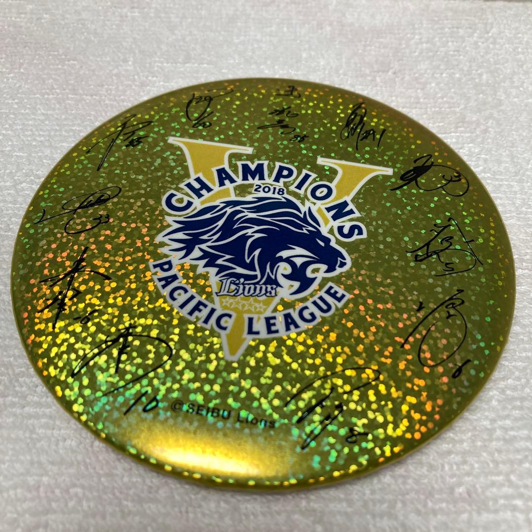 2018年 西武ライオンズ 優勝 パリーグ でか缶バッジ - メルカリ