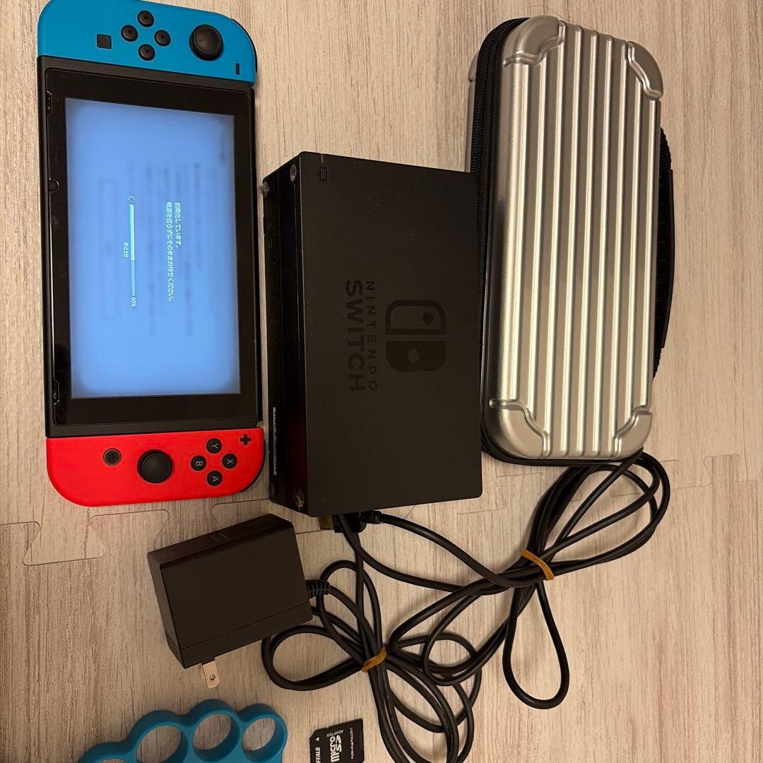 d*2様 Nintendo Switch 本体+周辺機器+カセット4種類 - メルカリ