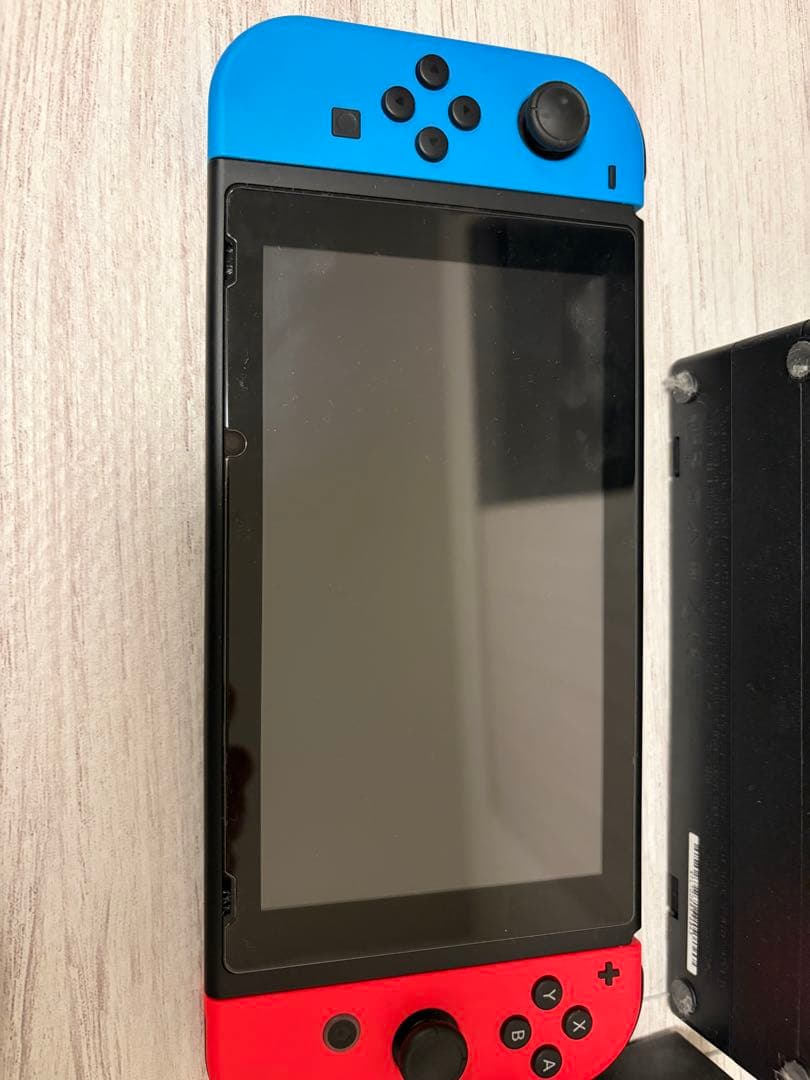 d*2様 Nintendo Switch 本体+周辺機器+カセット4種類 - メルカリ