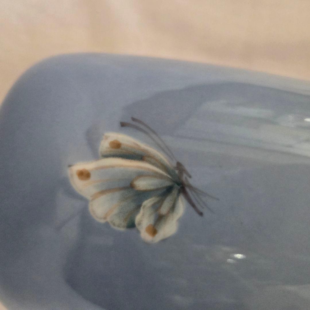 ロイヤルコペンハーゲン ジャポニズム 花と蝶 花瓶 - メルカリ