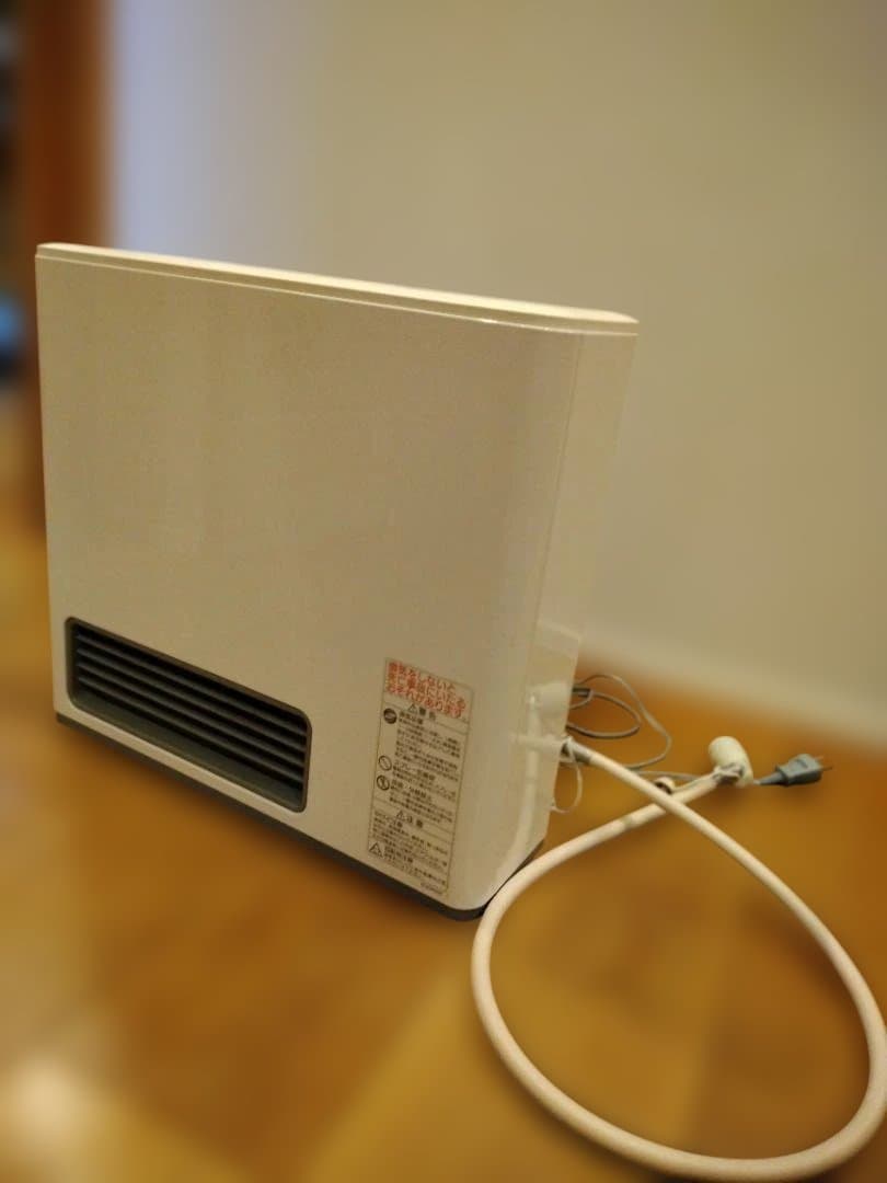 OSAKA GAS ガスファンヒーター 13A ホワイト 生活家電・空調 冷暖房・空調