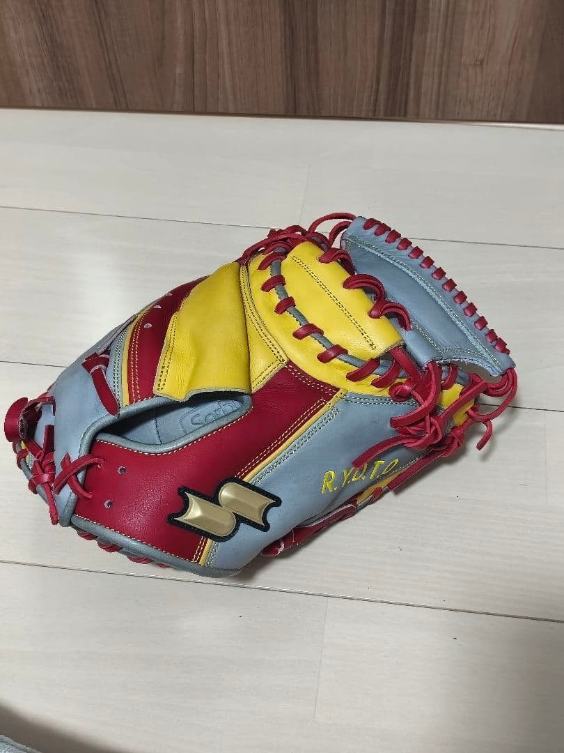 R.Y.O.T.O. 軟式グローブ 赤・黄・灰 ra-gr5fhw2cb88mg1.jpg