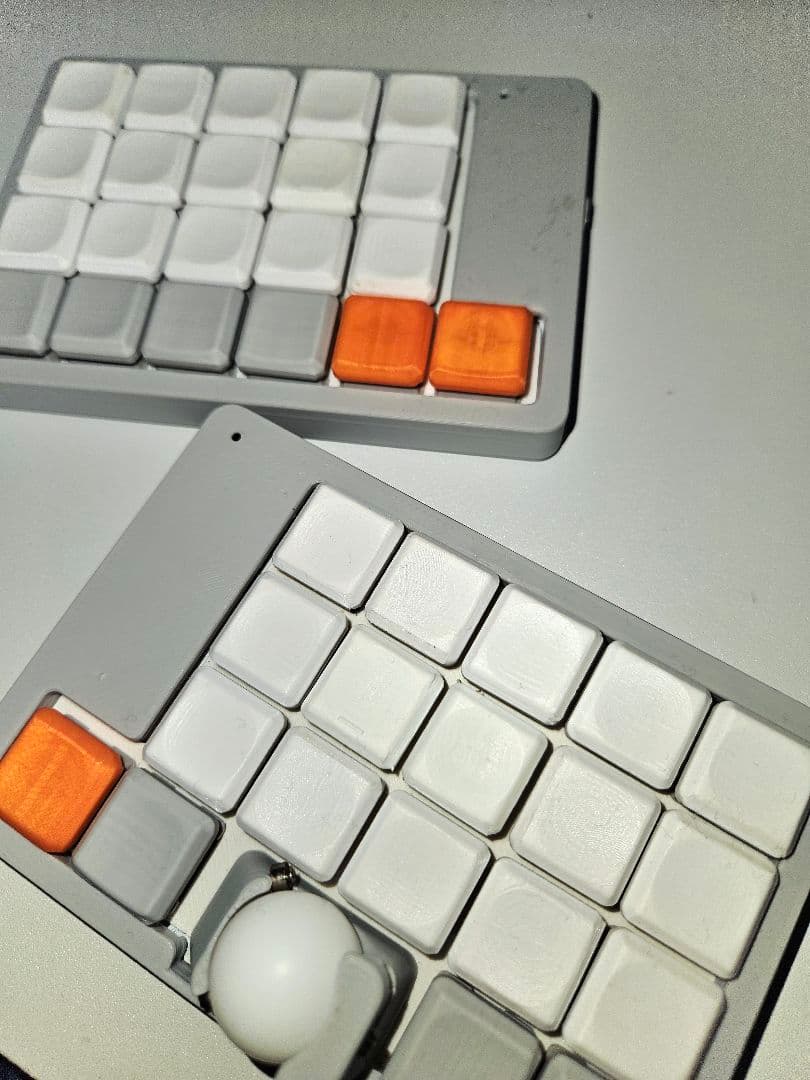 メガ-CDスマホ・タブレット・パソコン - conductor 分割型キーボード