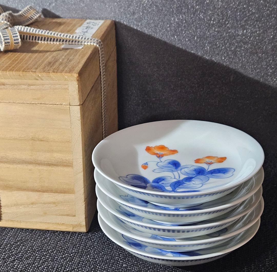 江戸時代末期〜明治時代　色鍋島　草花図 裏　櫛目文様　12.2cm　四寸皿5客