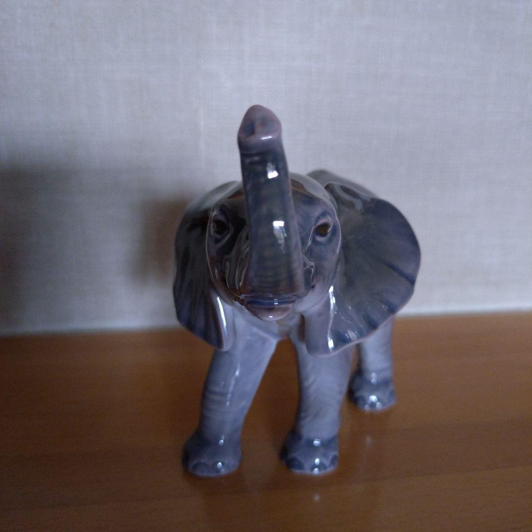 ロイヤルコペンハーゲン ベビーエレファント 象の赤ちゃん - メルカリ