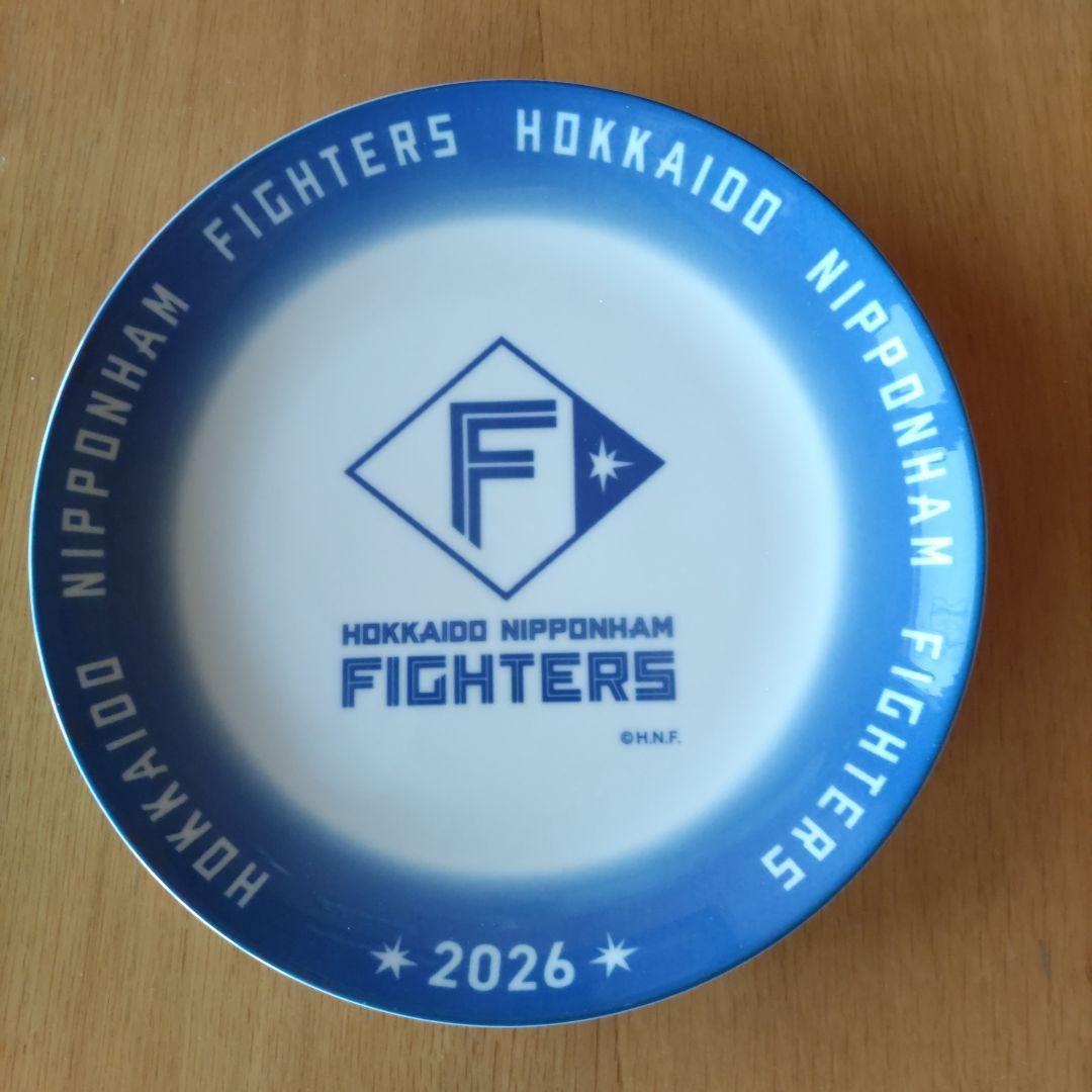 北海道日本ハムファイターズ 2026年記念プレート - メルカリ