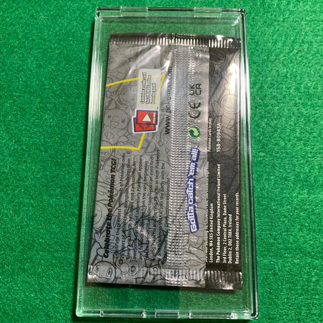 ポケモンカード 絶版 米版 25周年 CELEBRATIONS 未開封パック - メルカリ