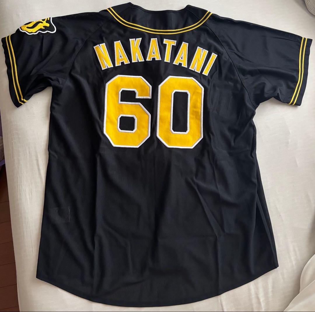 阪神タイガース レプリカユニフォーム(ビジター) ＃60 中谷 - メルカリ