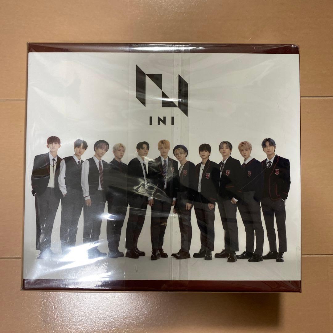 INI 佐野雄大 直筆サイン BOX - メルカリ