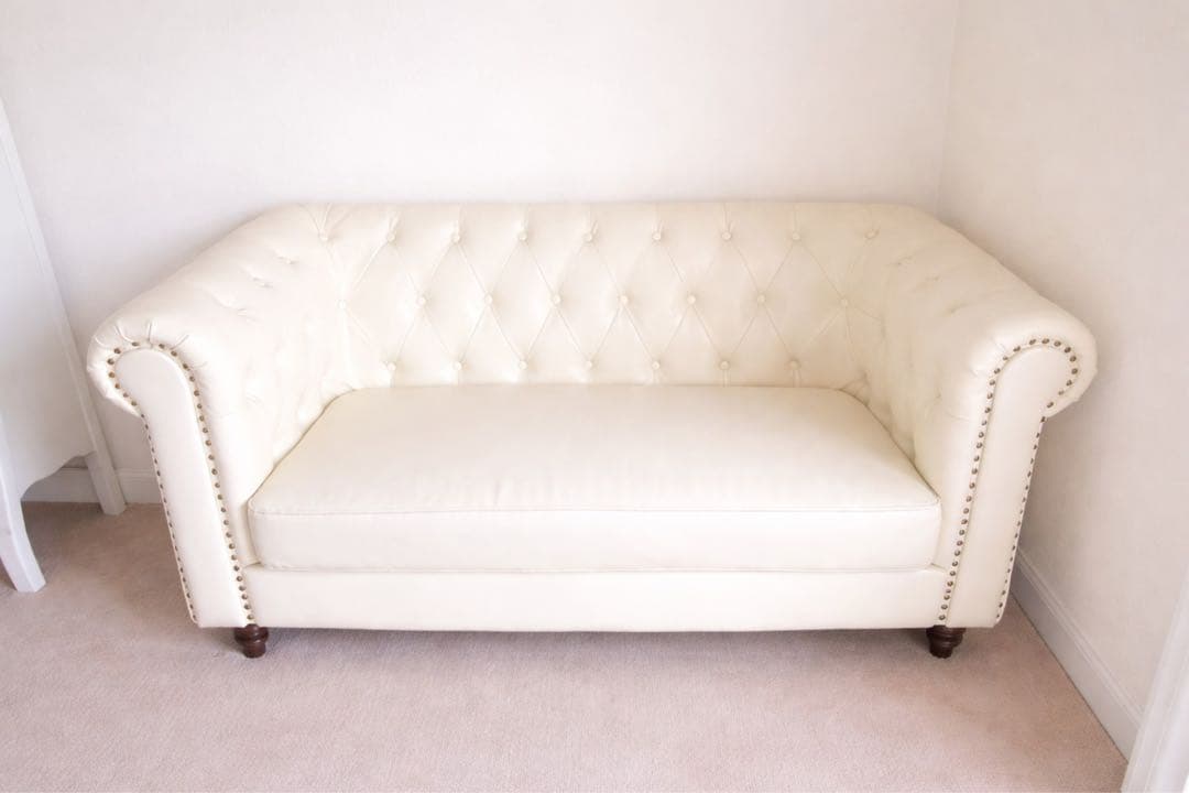 チェスターフィールド ヴィンセント ソファ ホワイト 2人掛けソファ
