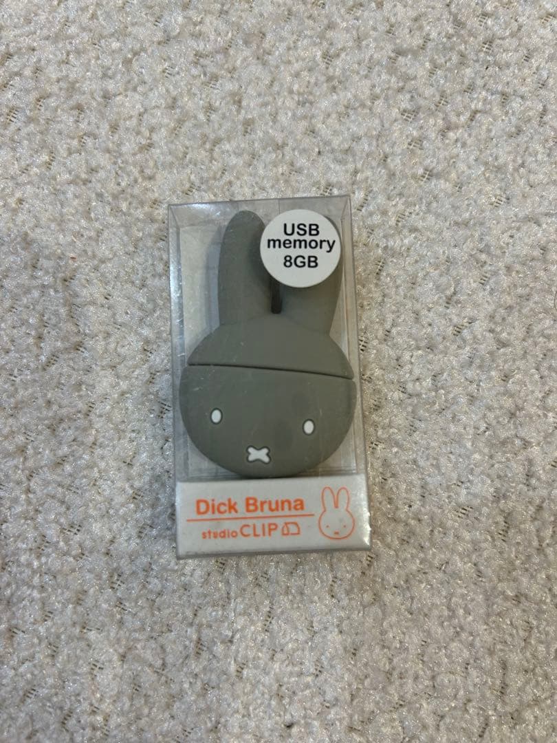 スタディオクリップ Dick Bruna ミッフィー USBメモリ 8GB - メルカリ