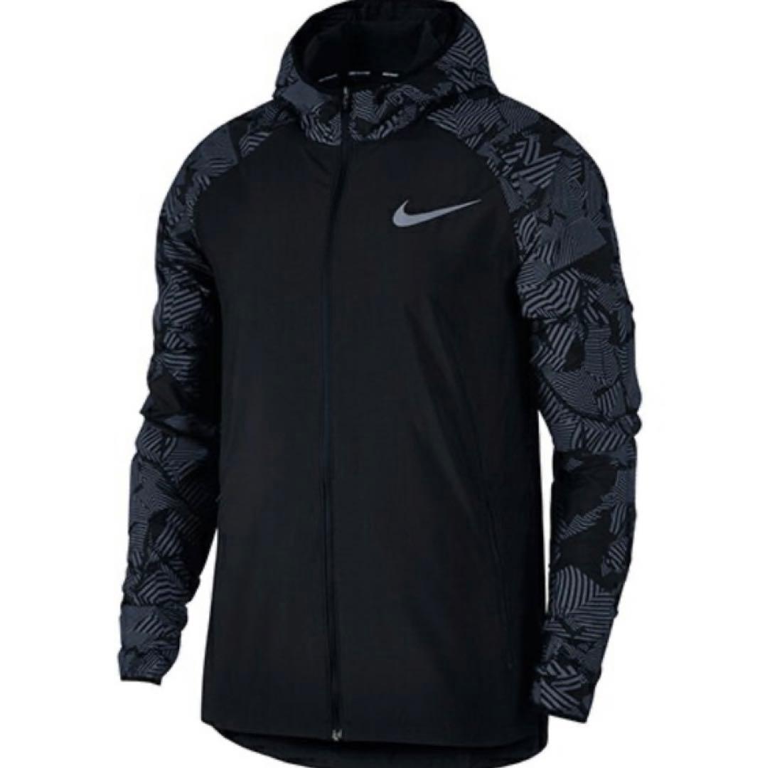 ナイキ エッセンシャルフラッシュフーディジャケット ウインド