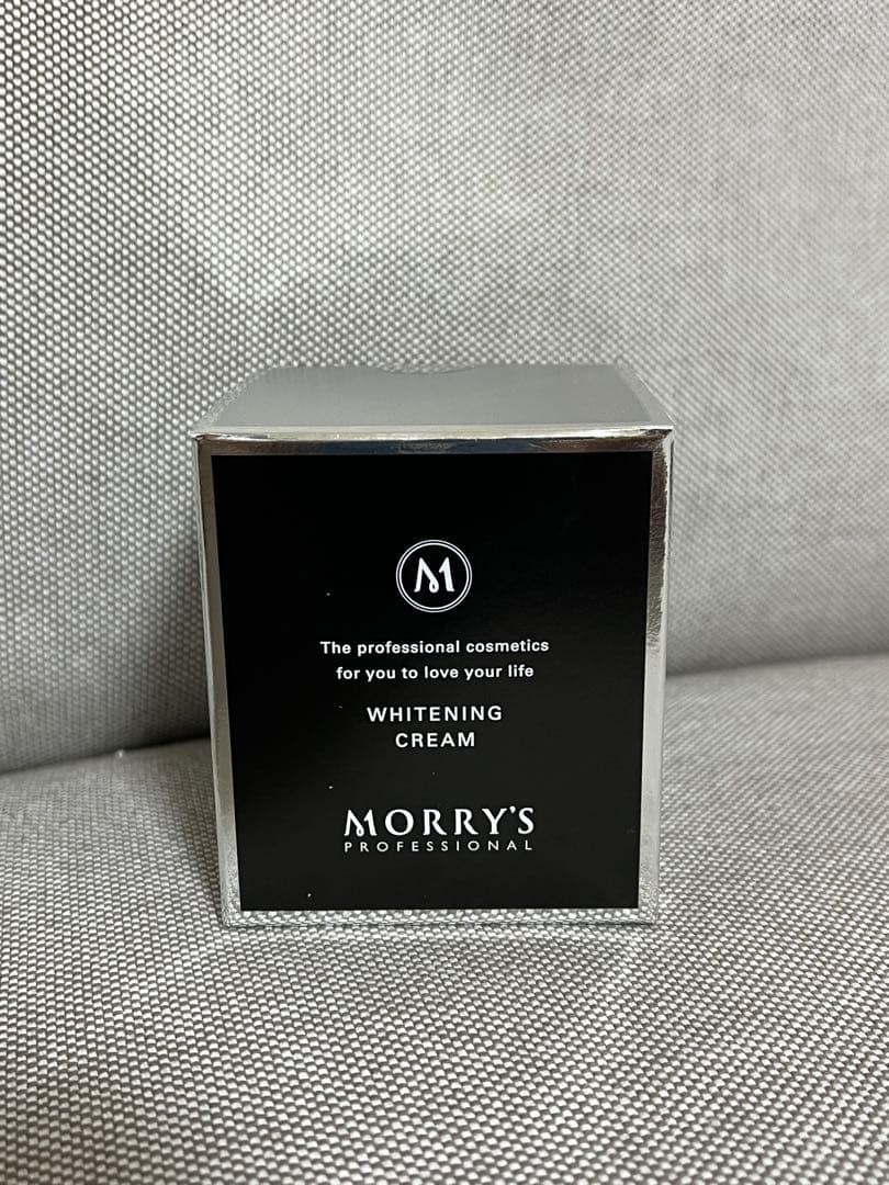 モリーズプロ 薬用ホワイトニングクリーム 30g - メルカリ