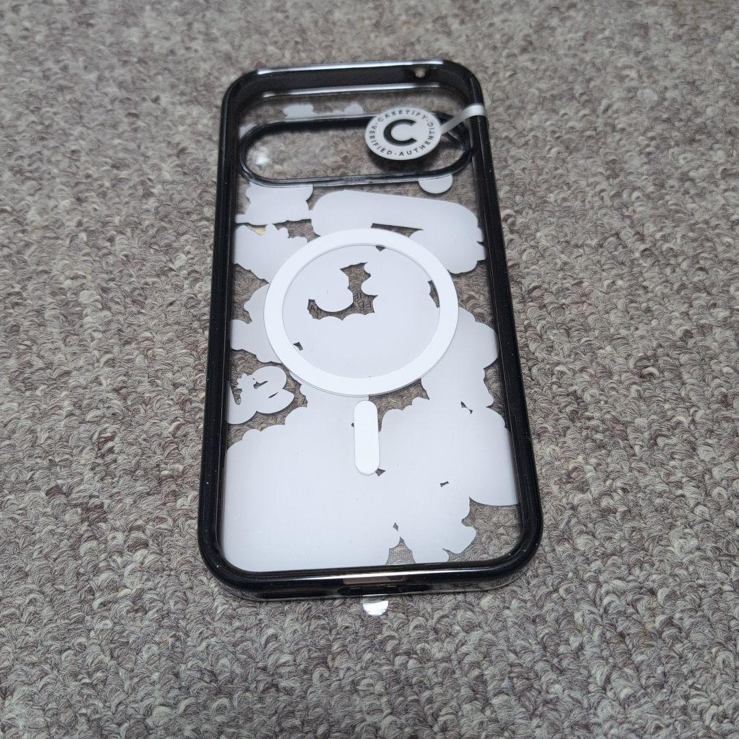 CASETiFY スマホケース ステッカー風デザイン - メルカリ