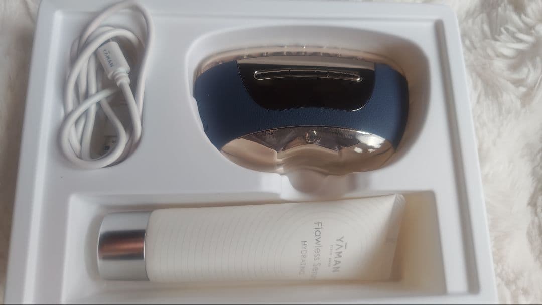 y*i様 ヤーマン美顔器 D901 ほぼ新品 2025購入 最後！もう値下げしま 月額3,280円レンタルプラン：YA-MAN ヤーマン 超音波美顔器 ディープ