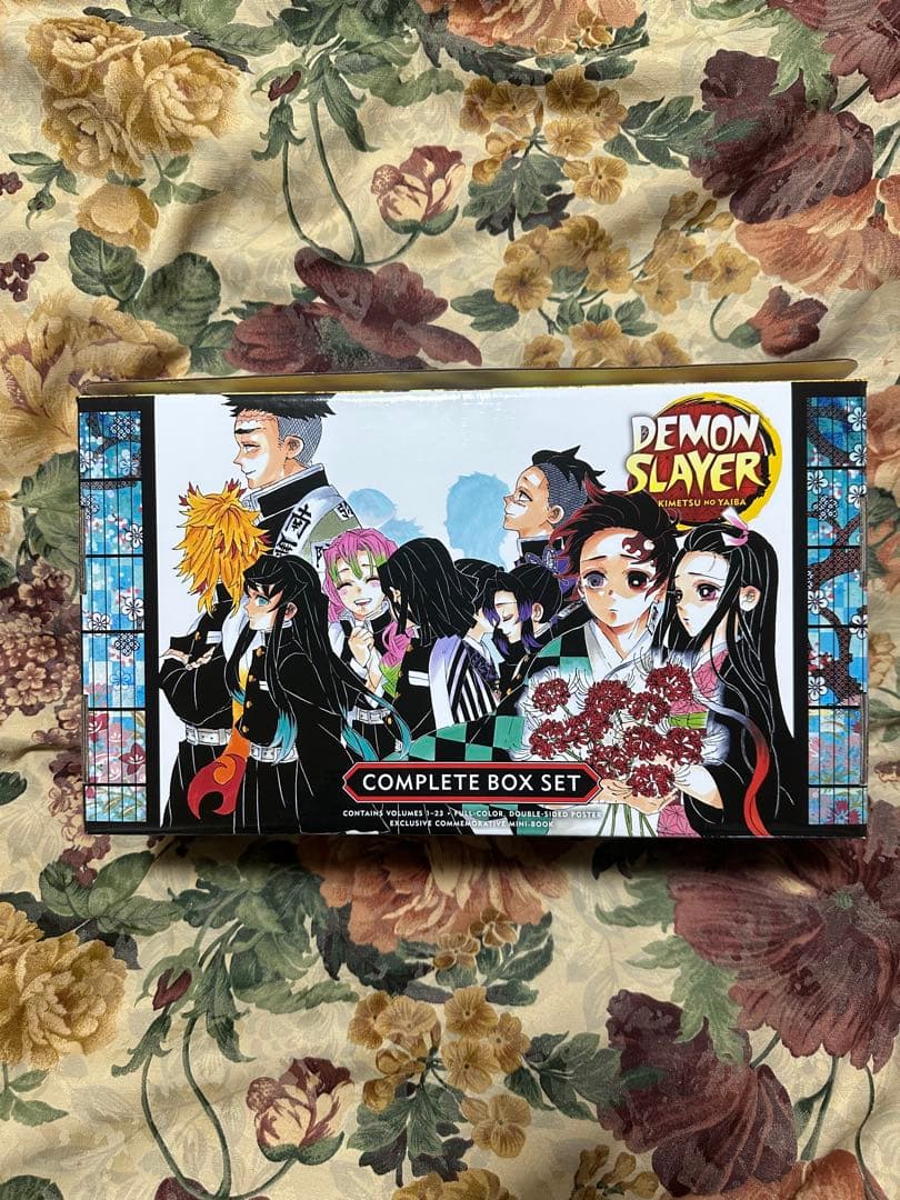 ばぶ太郎様専用】英語版 全巻 鬼滅の刃 全23巻 特別ボックス入り