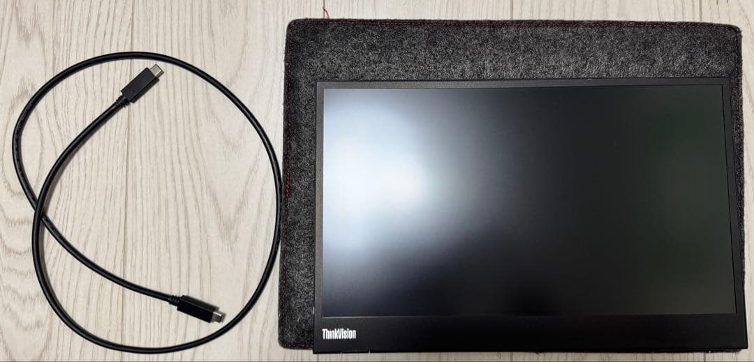中古 Lenovo ThinkVision M14 - メルカリ