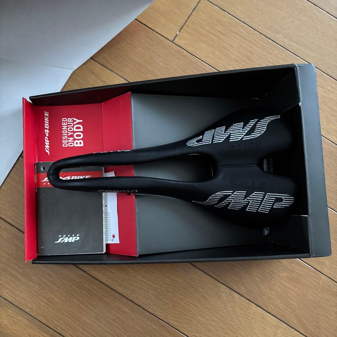 Shaw 様専用 SELLE SMP FORMA02-BK 中古美品 - メルカリ